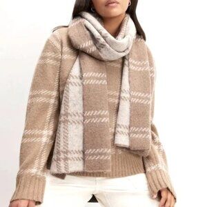 Everlane Alpaca Patterned Scarf